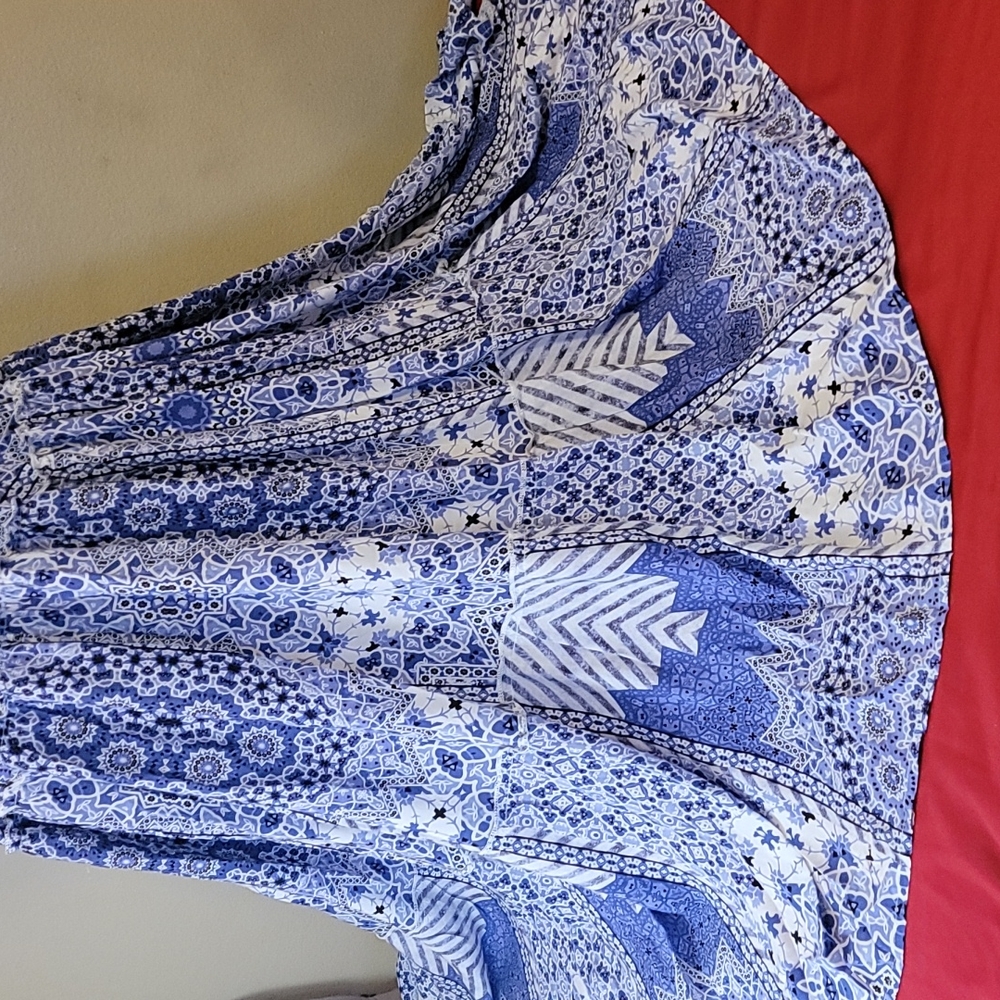 JAASE Tube Maxi Dress - Picture 2 of 8
